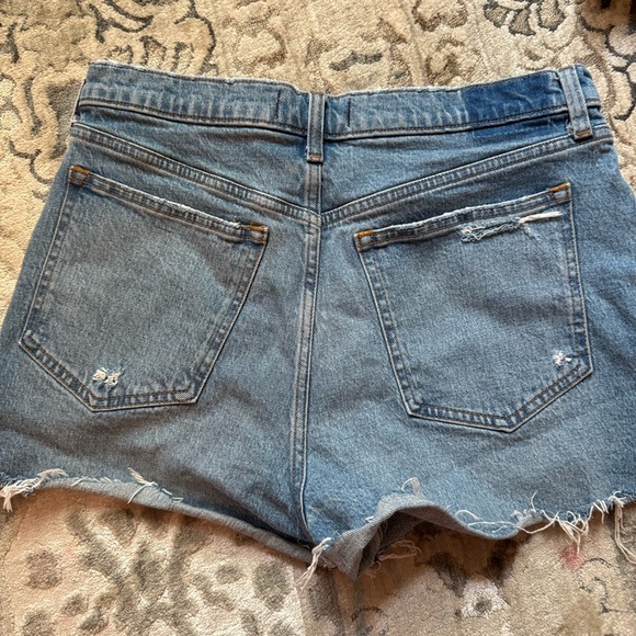 abercrombie the mom short high rise size 12 - Picture 2 of 3